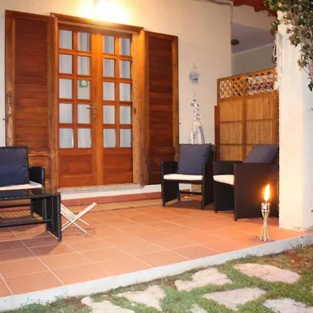 Aethalia Bed & Breakfast *