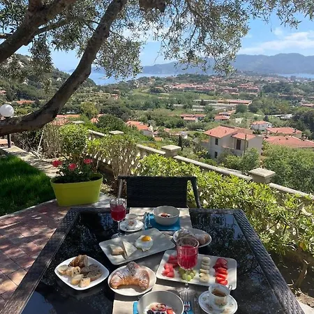 Aethalia Rooms Bed & Breakfast